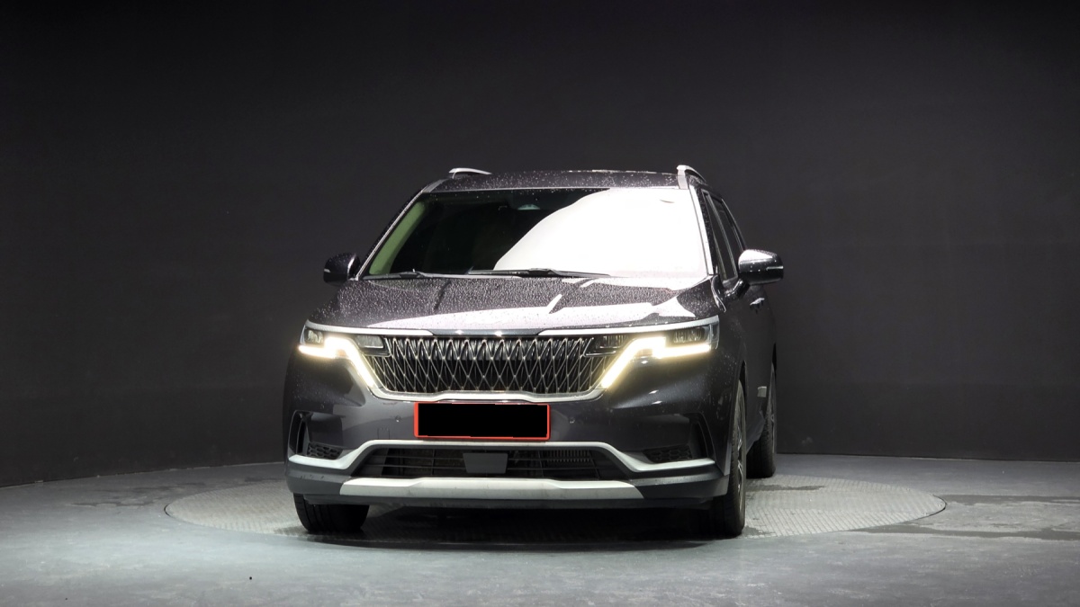 Kia Carnival, 2023 — фото 3 из 12