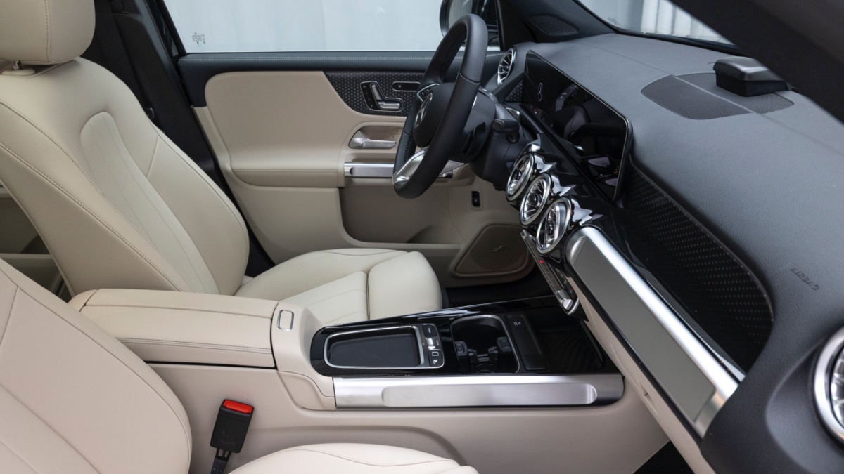 Mercedes-Benz EQB, 2025 — фото 9 из 12