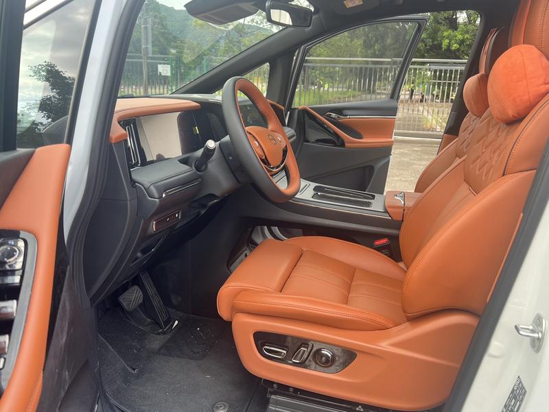 GAC Trumpchi M8 Hybrid, 2026 — фото 10 из 12