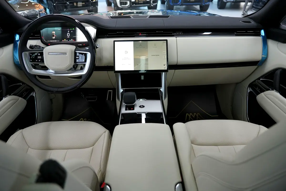 Land Rover Range Rover, 2026 — фото 6 из 10