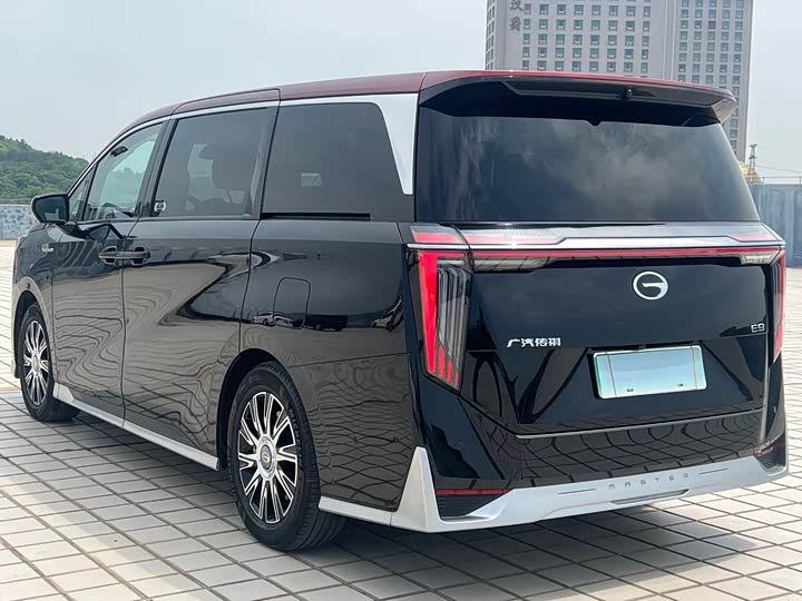 GAC Trumpchi E9, 2023 — фото 4 из 9