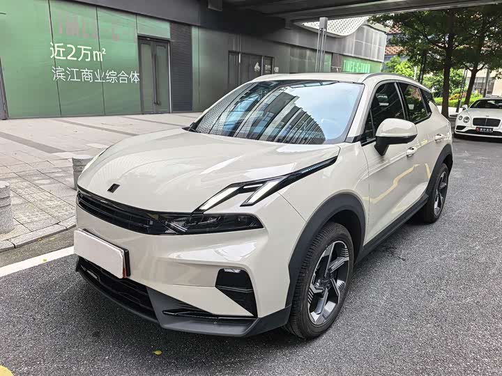 Lynk & Co 06, 2025 — купить в Орле под ключ