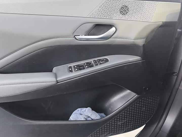 BYD Qin Plus, 2025 — фото 7 из 9