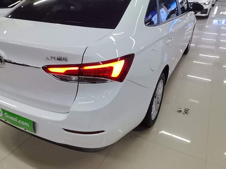 Buick Excelle GT, 2022 — фото 8 из 9