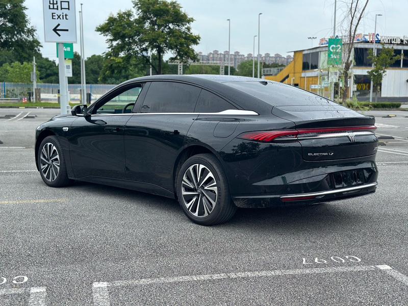 Buick Electra L7, 2025 — фото 4 из 11