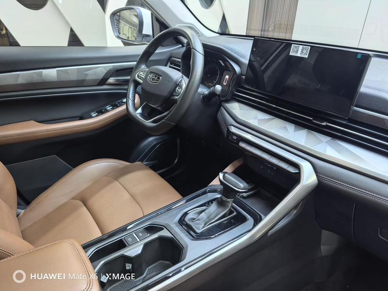 Geely Vision X6, 2022 — фото 11 из 12