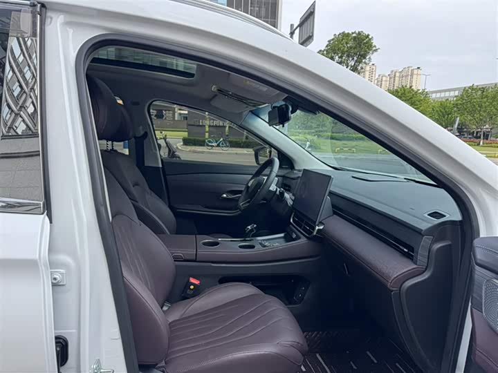 Jetour X90 Pro, 2025 — фото 3 из 9