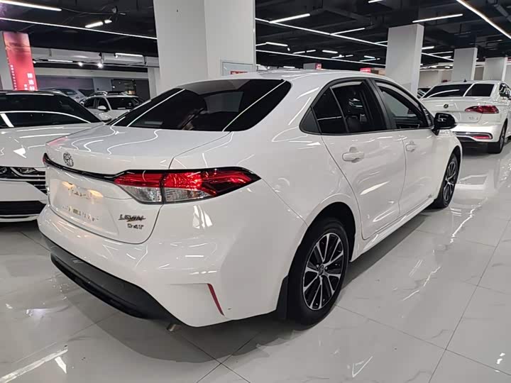 Toyota Levin, 2024 — фото 7 из 9