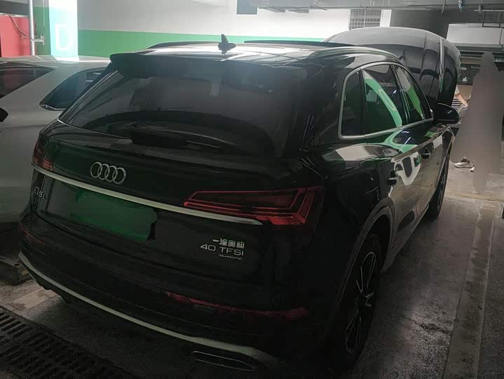Audi Q5L, 2023 — фото 3 из 9
