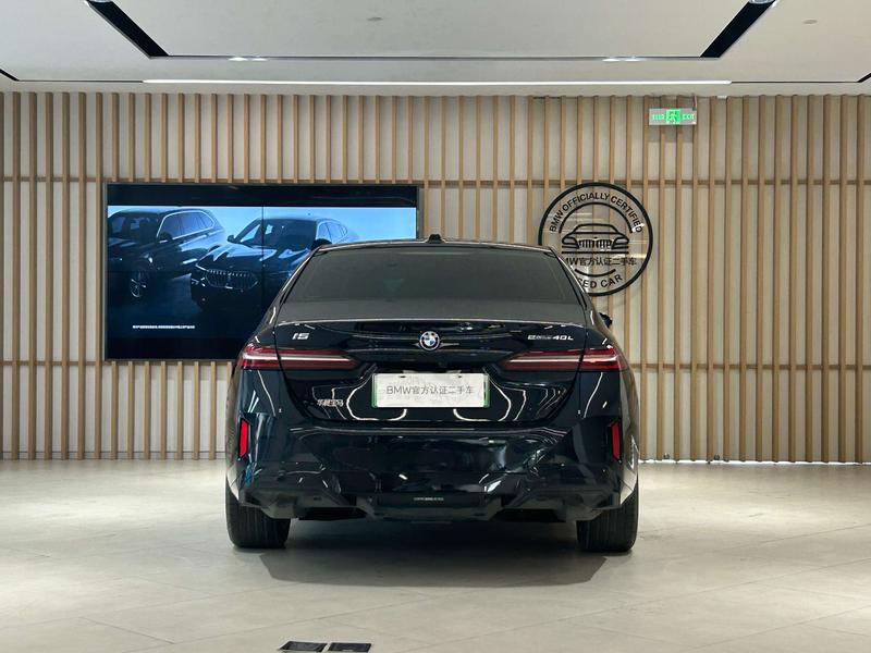 BMW i5, 2025 — фото 4 из 10