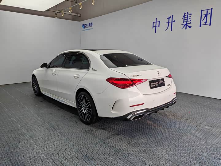 Mercedes-Benz C-Class, 2023 — фото 4 из 9