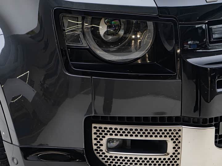 Land Rover Defender, 2023 — фото 5 из 9
