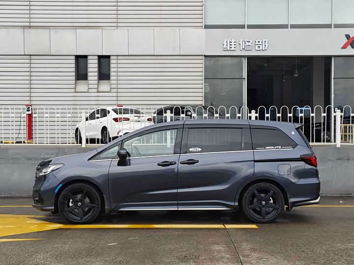 Honda Odyssey, 2022 — фото 2 из 9