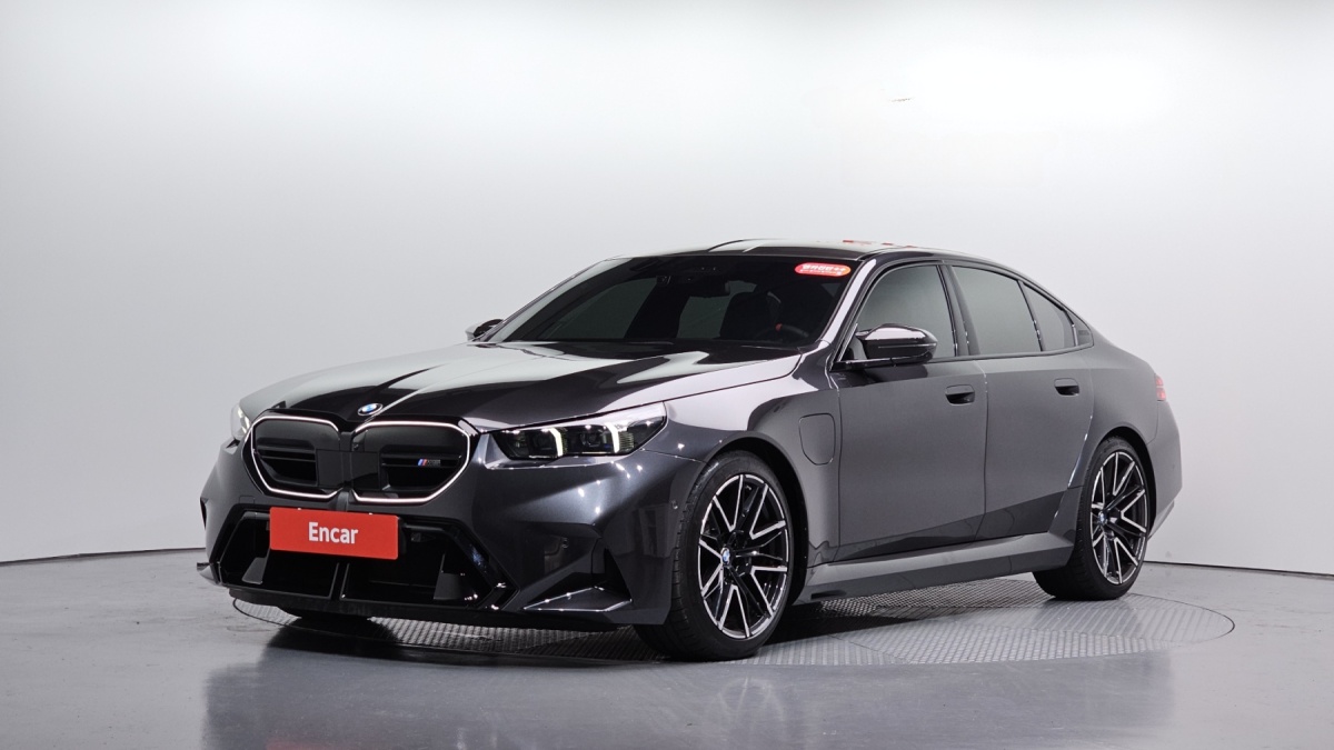 BMW M5, 2025 — фото 11 из 12