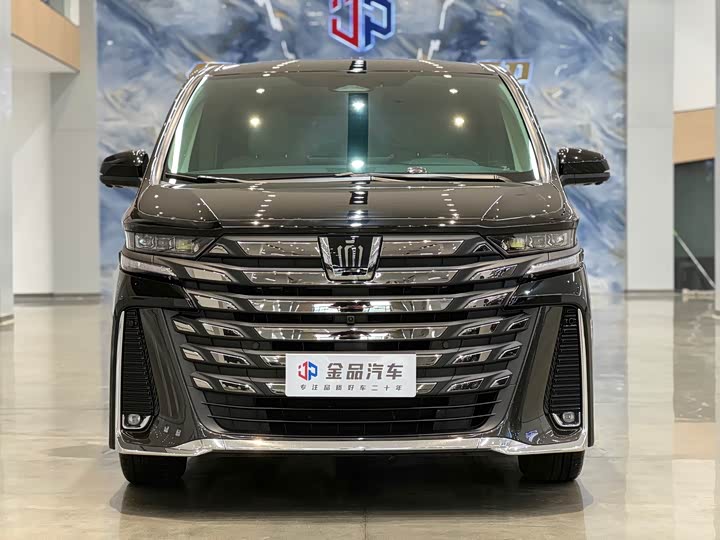 Toyota Vellfire, 2023 — фото 2 из 9