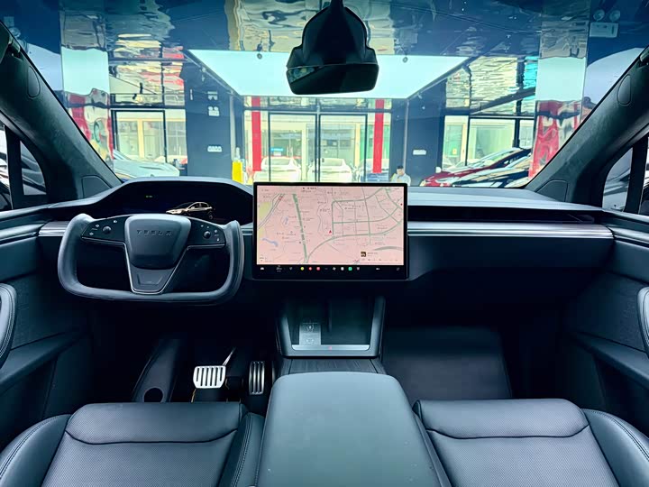 Tesla Model X, 2024 — фото 7 из 9