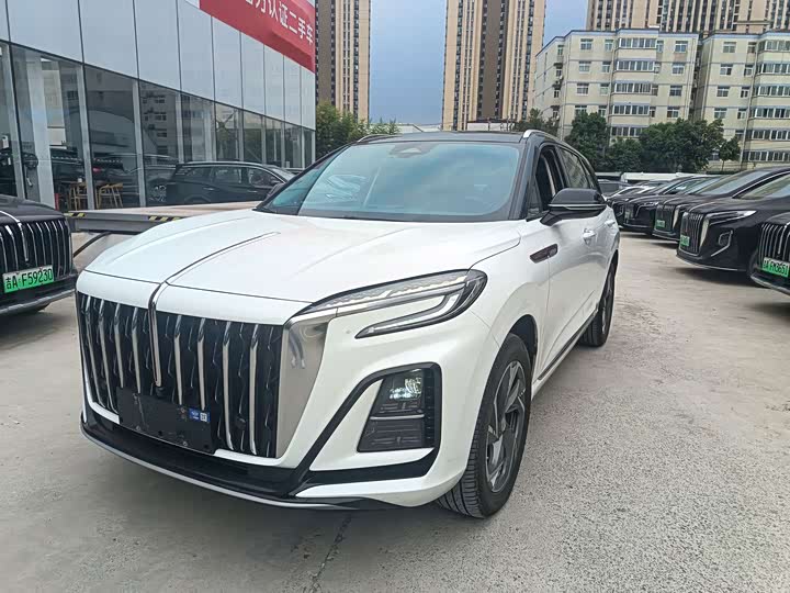Hongqi HS3 Hybrid, 2024 — купить в Ульяновске под ключ