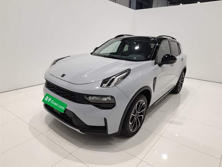 Lynk & Co 01, 2023 — купить в Санкт-Петербурге под ключ