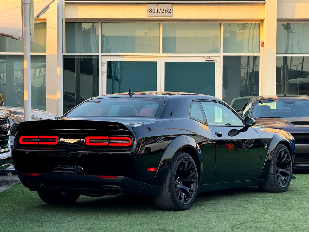 Dodge Challenger, 2023 — фото 5 из 10