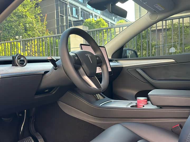 Tesla Model Y, 2024 — фото 4 из 9