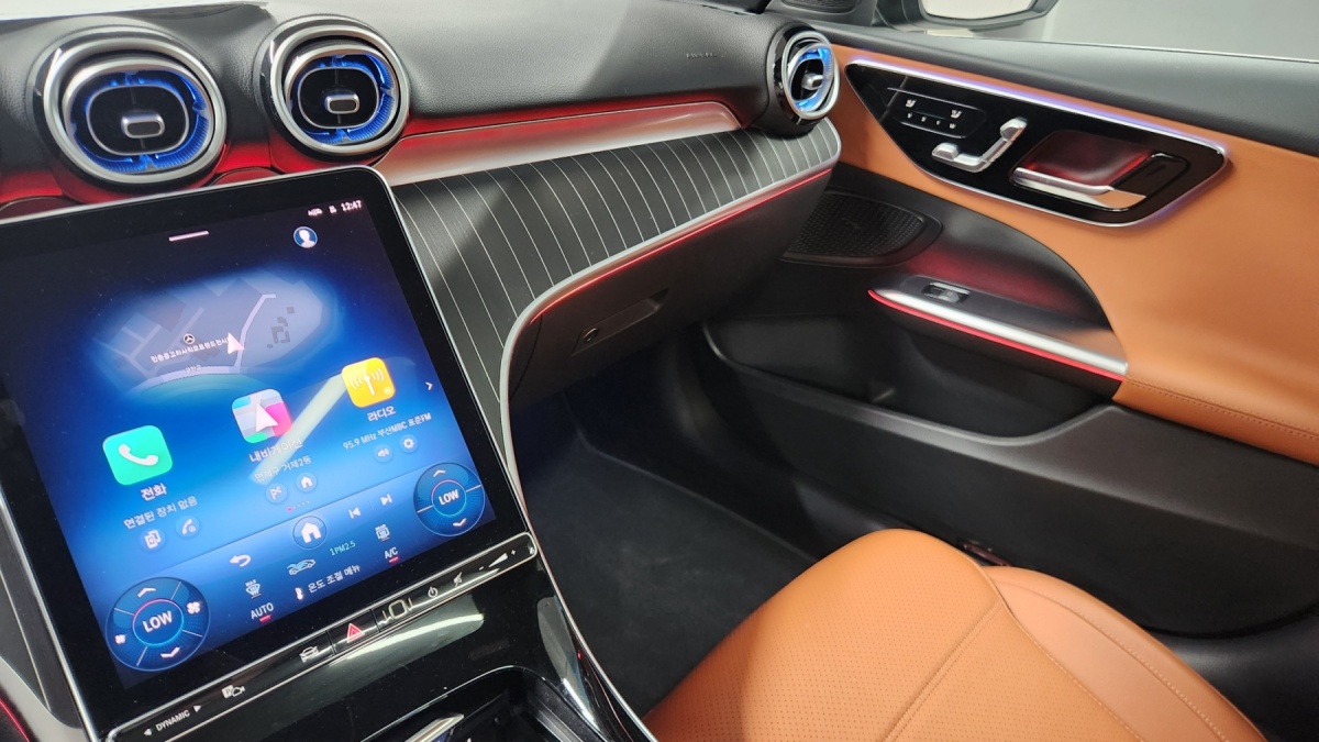 Mercedes-Benz C-Class, 2025 — фото 9 из 12