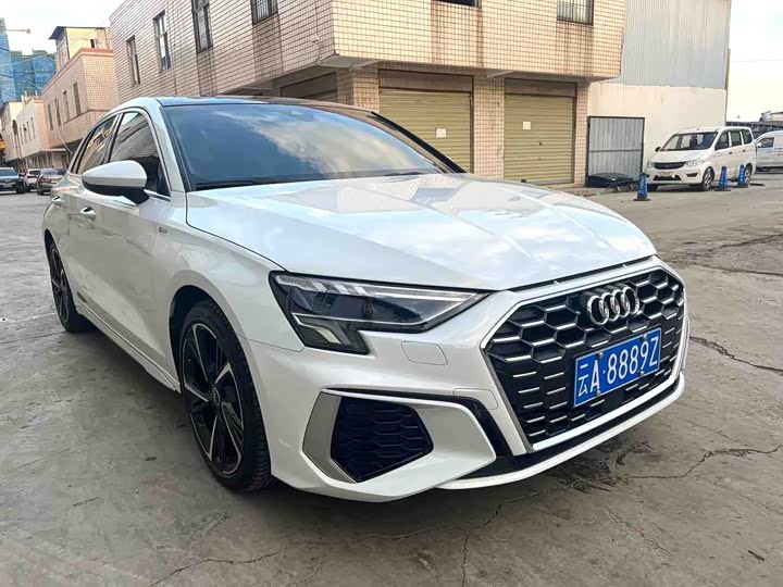 Audi A3, 2024 — фото 3 из 9