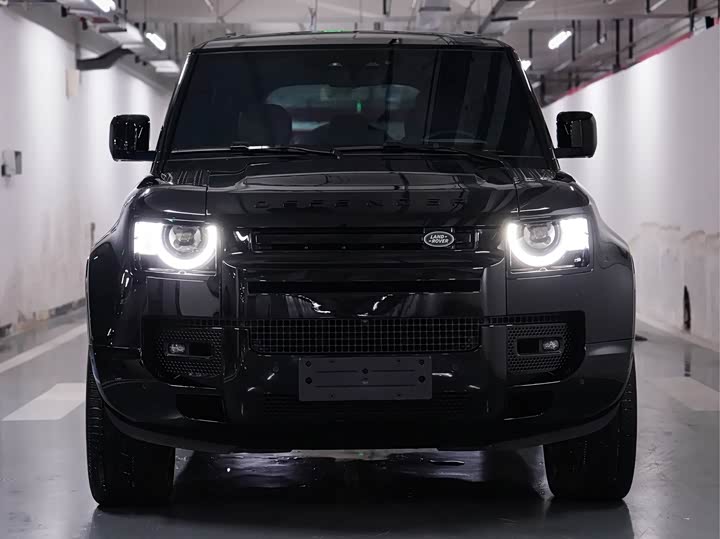 Land Rover Defender, 2025 — фото 3 из 9
