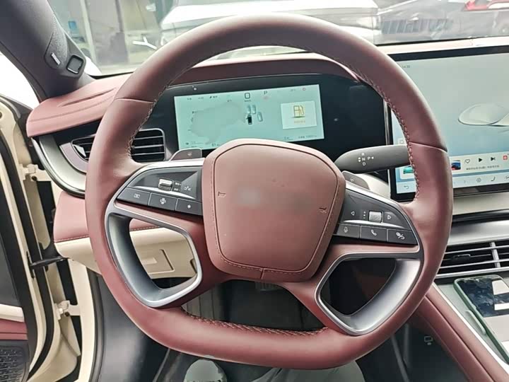 BYD Seal 07 DM-i Hybrid, 2025 — фото 7 из 9