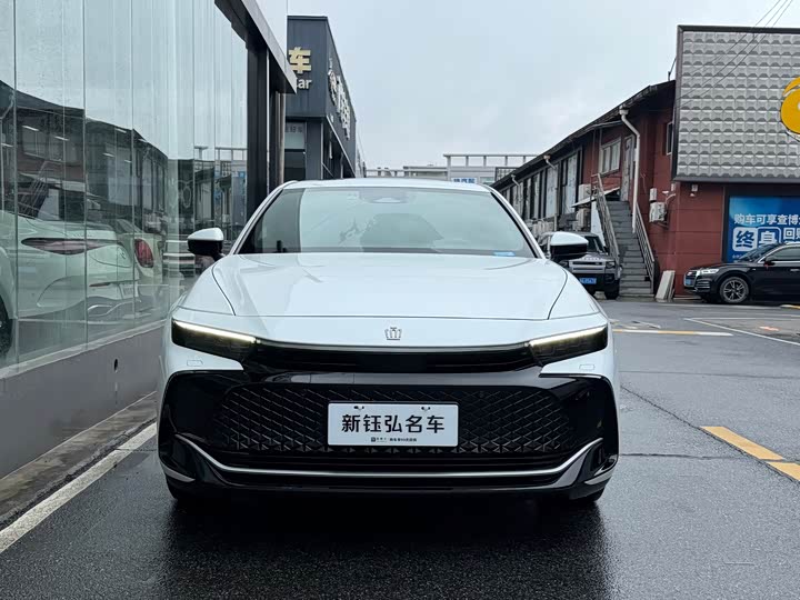 Toyota Crown SportCross, 2024 — купить в Ижевске под ключ