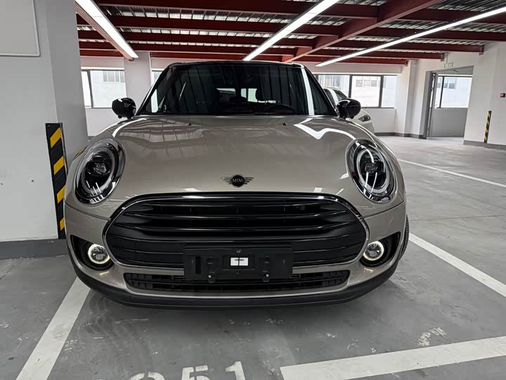 Mini Clubman, 2024 — фото 2 из 9