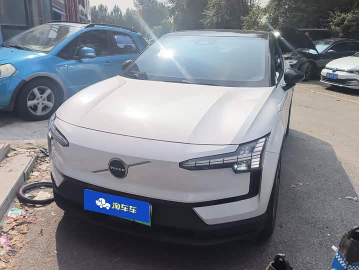 Volvo EX30, 2024 — купить в Чебоксарах под ключ