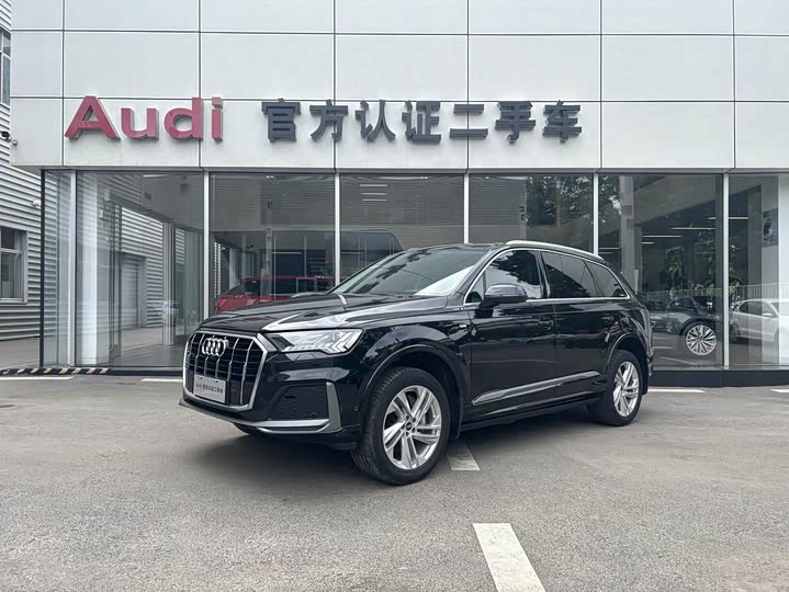 Audi Q7, 2023 — фото 3 из 9