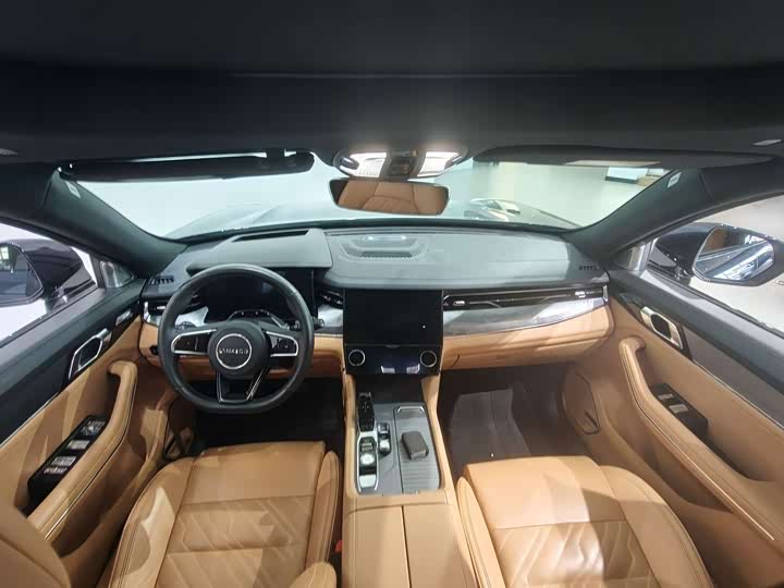 Lynk & Co 09 EM-P Hybrid, 2024 — фото 7 из 9