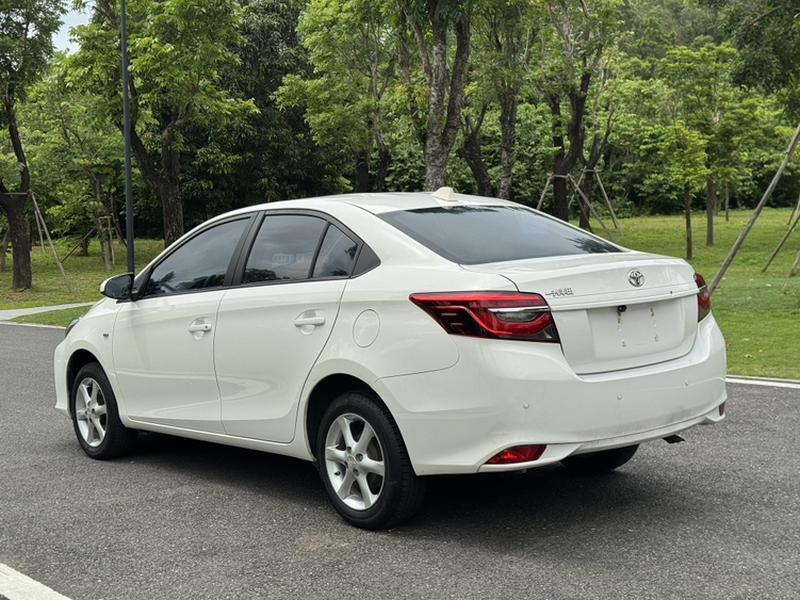 Toyota Vios, 2022 — фото 4 из 10