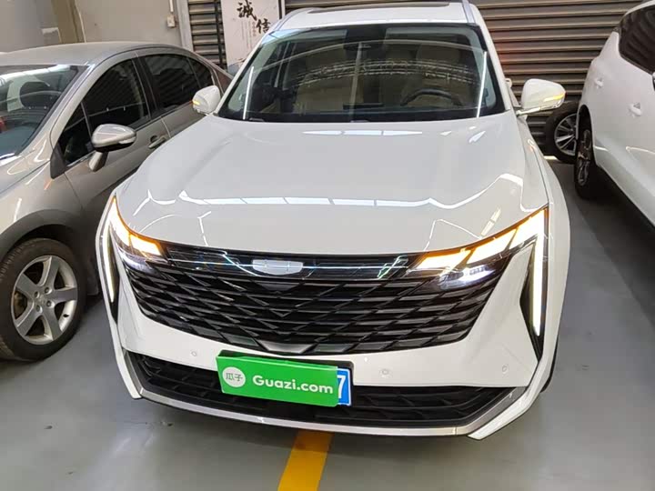 Geely Atlas L, 2022 — фото 3 из 9