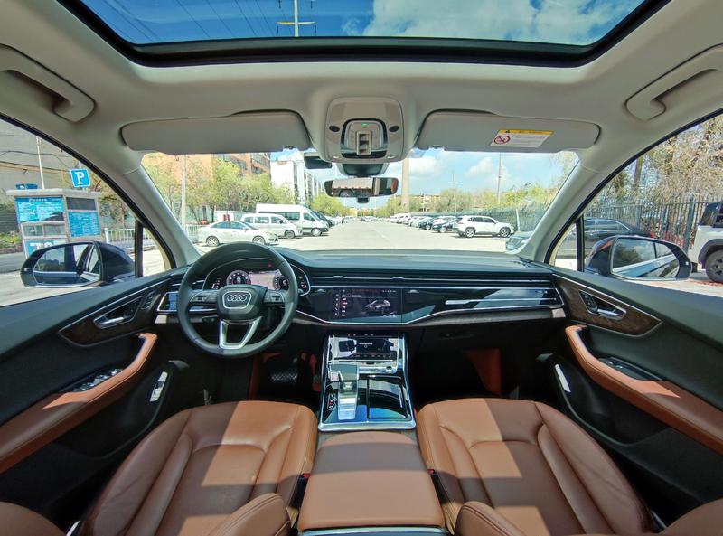 Audi Q7, 2023 — фото 7 из 12