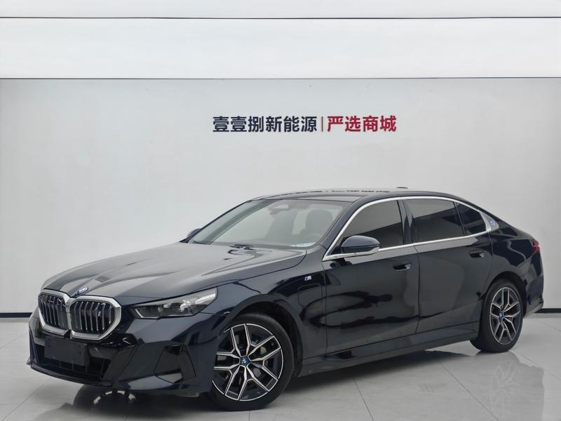 BMW i5, 2024 — купить в Калуге под ключ