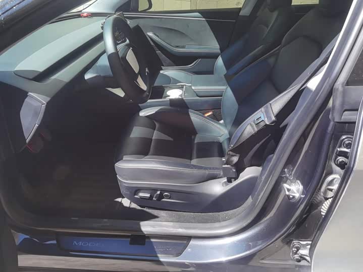 Tesla Model 3, 2024 — фото 9 из 9