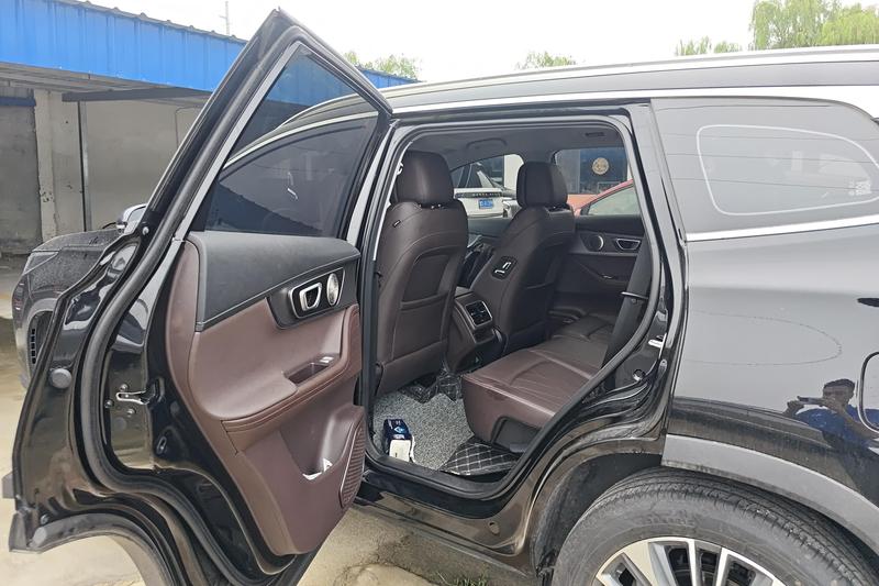 Chery Tiggo 8 Pro, 2024 — фото 11 из 12
