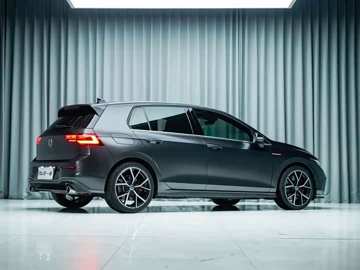 Volkswagen Golf GTI, 2023 — фото 9 из 9