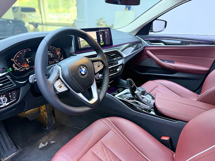 BMW 5 Series, 2023 — фото 4 из 9