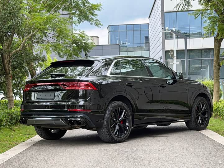 Audi Q8, 2021 — фото 6 из 9