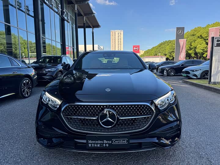 Mercedes-Benz E-Class, 2026 — фото 2 из 9