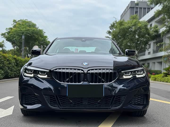 BMW 3 Series, 2022 — фото 2 из 9