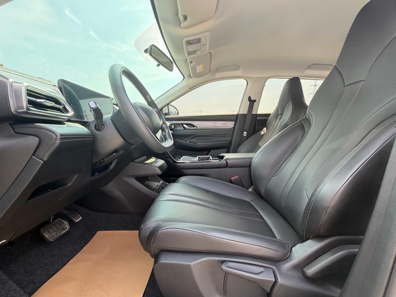 Dongfeng Aeolus Sky EV01, 2024 — фото 10 из 12
