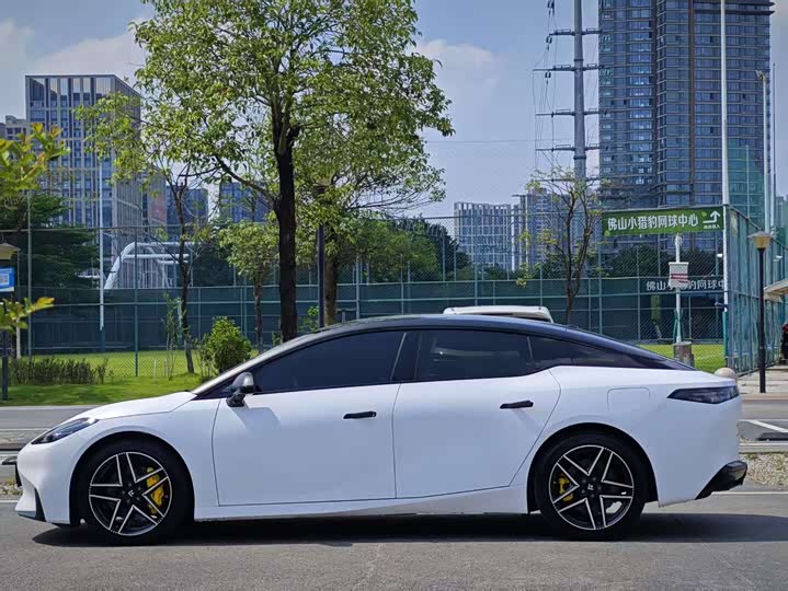GAC Hyptec GT, 2024 — фото 6 из 9