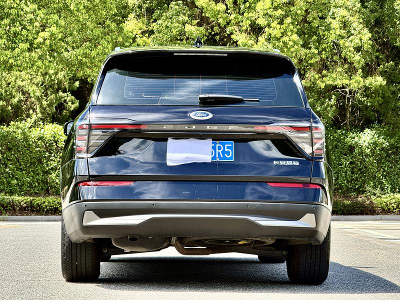 Ford Edge, 2023 — фото 5 из 12