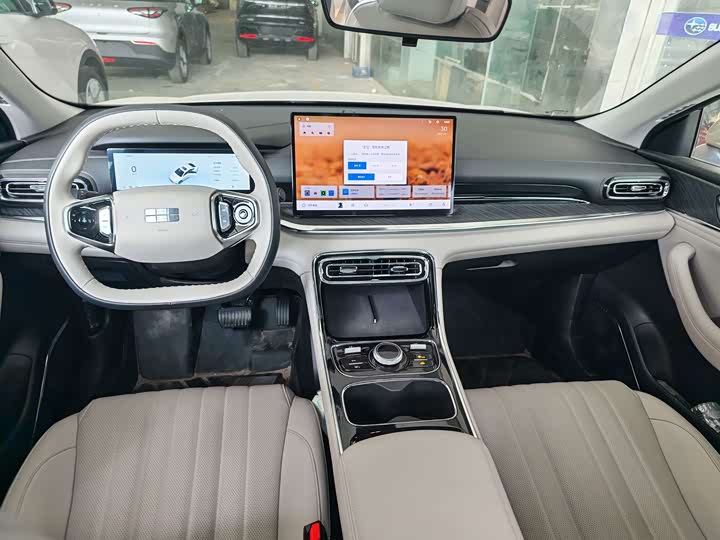 Geely Galaxy Starshine 6, 2025 — фото 6 из 7