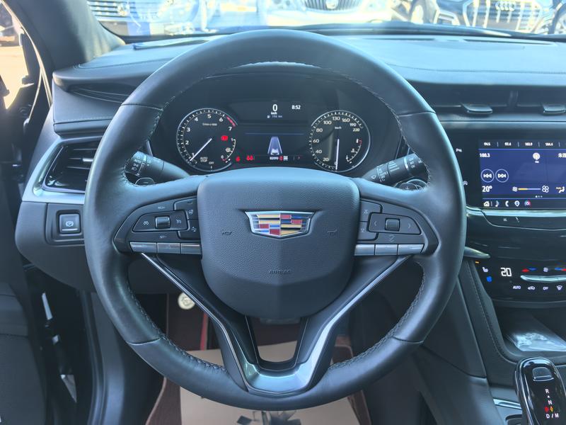 Cadillac XT6, 2022 — фото 8 из 12