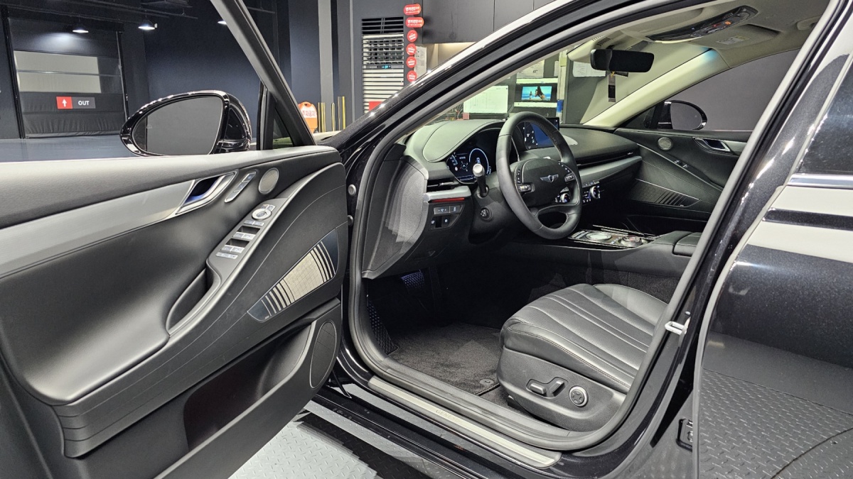 Genesis G80, 2021 — фото 10 из 12